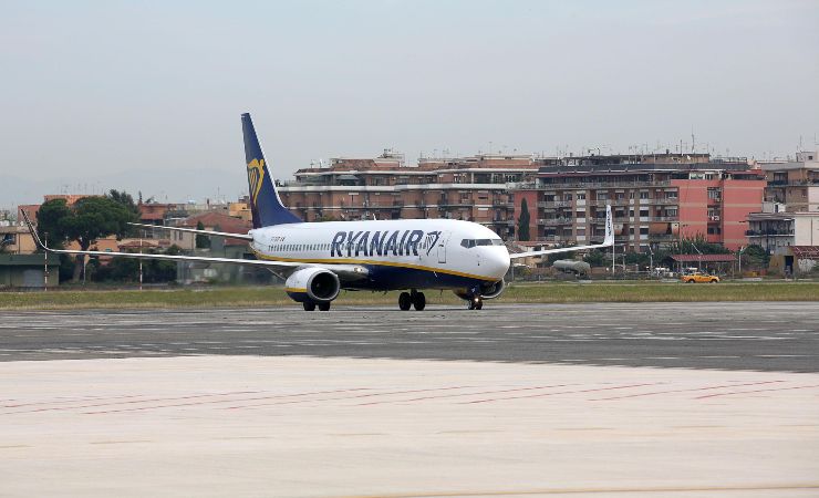 promozioni offerte voli low cost mercatini natale rayanair ita airways